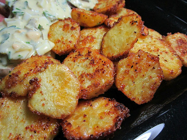Amerikanische Parmesankartoffeln