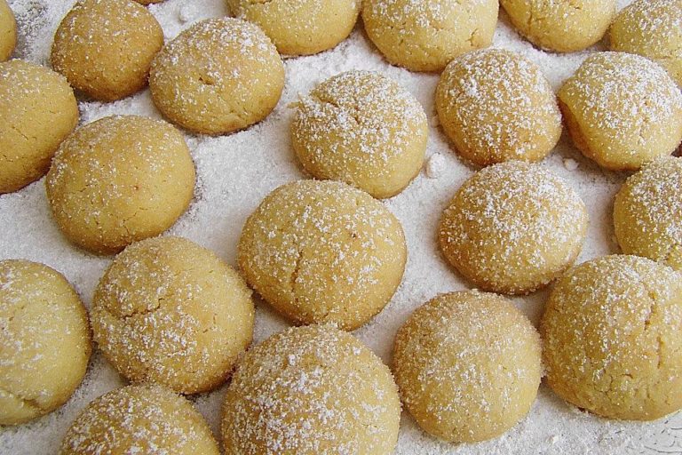 WEIHNACHTSBÄLLCHEN leckeres
