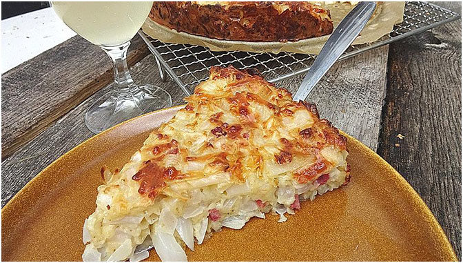 Zwiebelkuchen ohne Boden