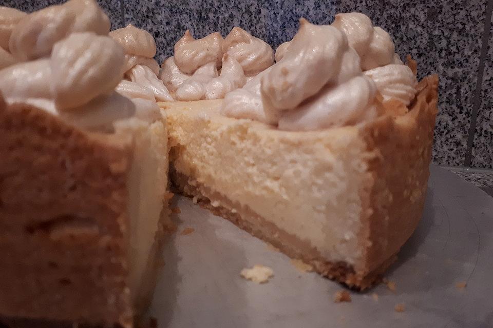 Shanais Zitronen – Käsekuchen mit Himbeersoße Shanais Zitronen - Käsekuchen mit Himbeersoße