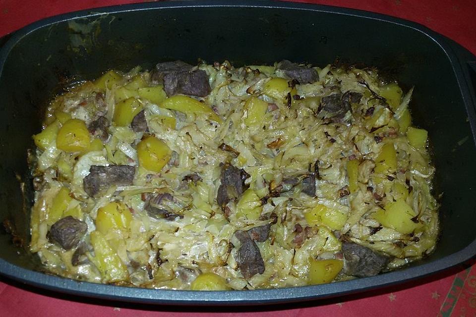 Weißkohleintopf aus dem Ofen