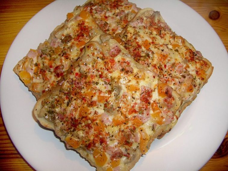 PIZZA TOAST PIZZA TOAST