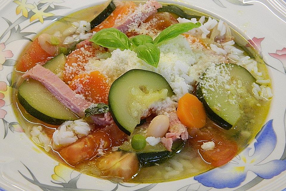 Gemüsesuppe italienische Art Gemüsesuppe italienische Art