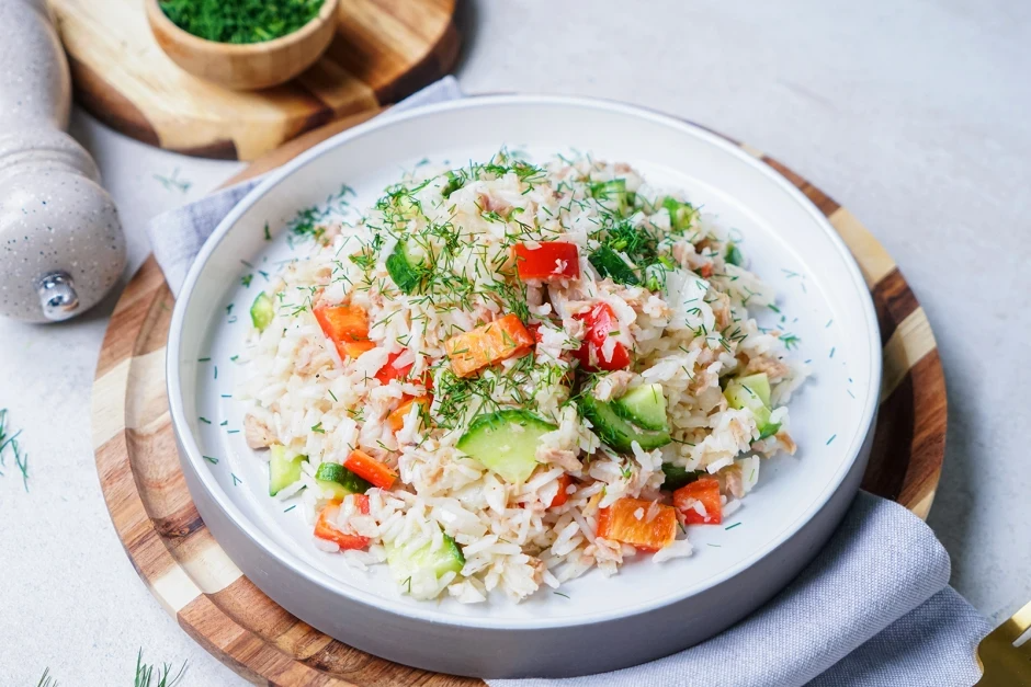 THUNFISCHSALAT MIT REIS THUNFISCHSALAT MIT REIS